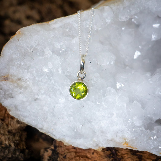 Silver Peridot Necklace